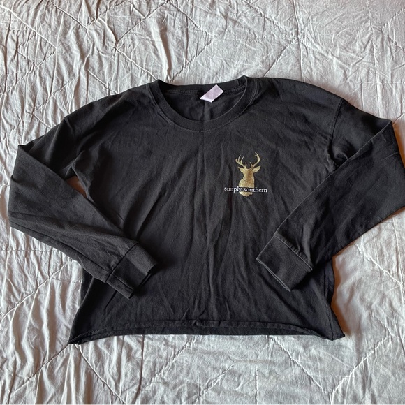 Simply Southern Black Cotton Cropped Long Sleeve Shirt - Picture 1 of 3